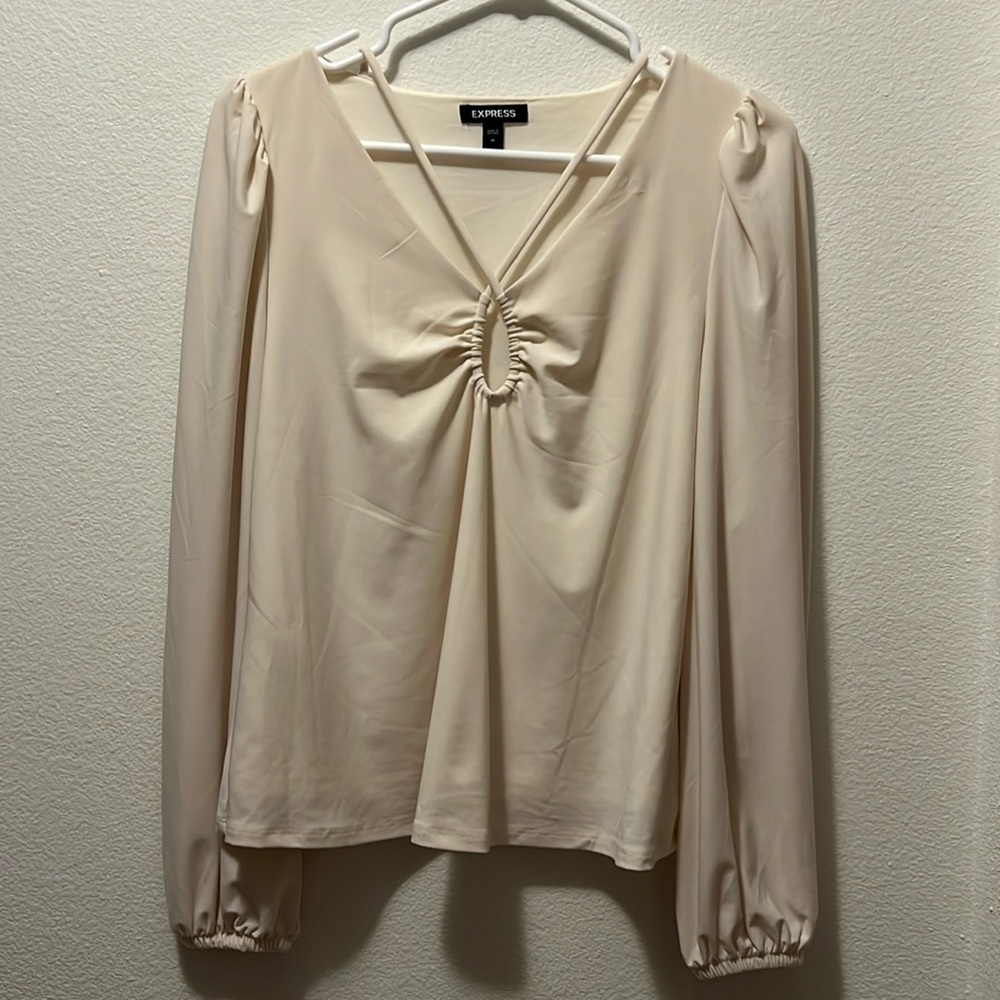 Cutout top size medium